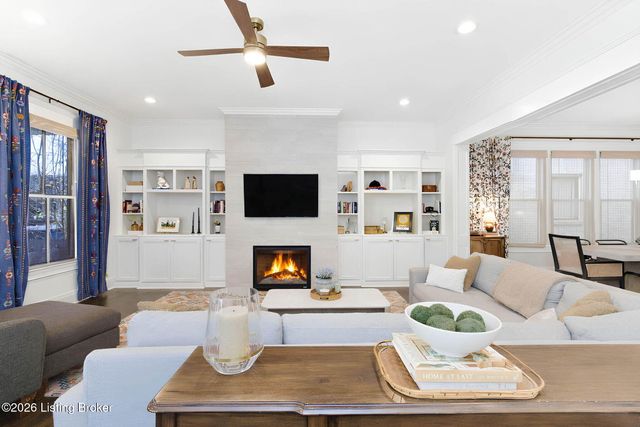 10804 Jimson St, Prospect, KY 40059