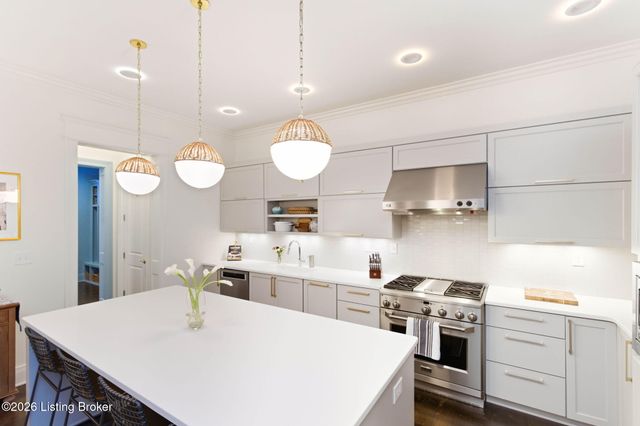 10804 Jimson St, Prospect, KY 40059