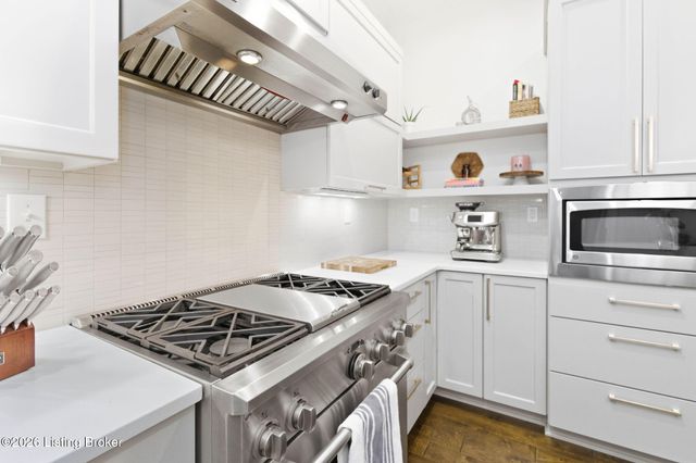 10804 Jimson St, Prospect, KY 40059