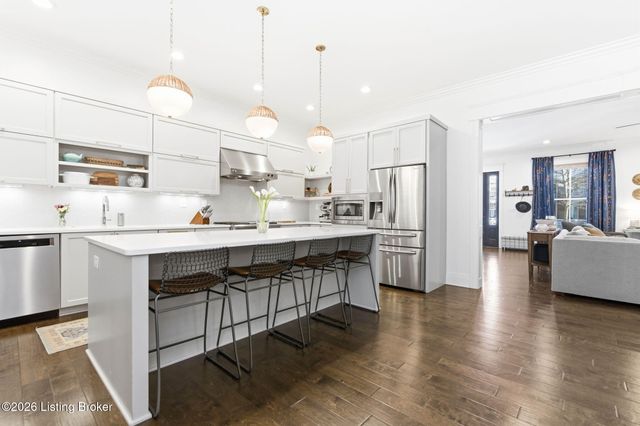 10804 Jimson St, Prospect, KY 40059