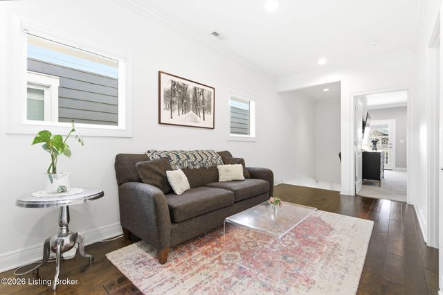 10804 Jimson St, Prospect, KY 40059