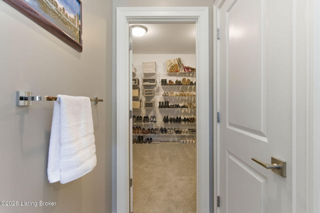 10804 Jimson St, Prospect, KY 40059