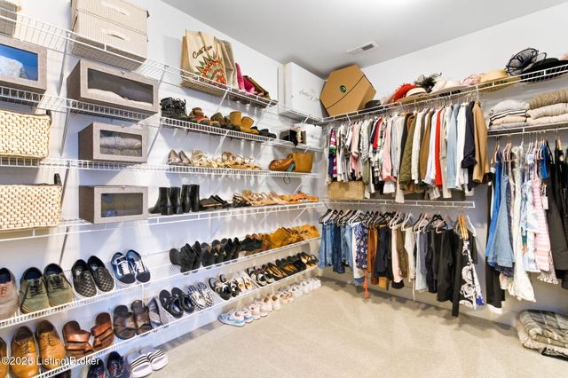 10804 Jimson St, Prospect, KY 40059