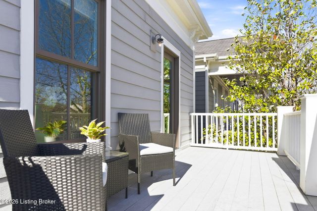 10804 Jimson St, Prospect, KY 40059