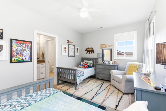 10804 Jimson St, Prospect, KY 40059