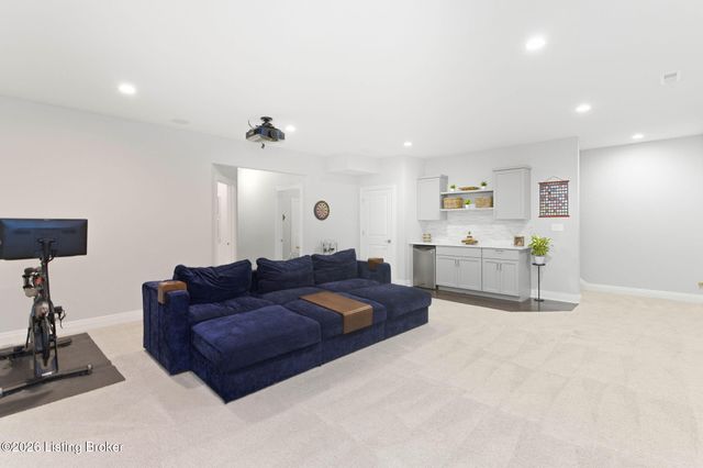 10804 Jimson St, Prospect, KY 40059