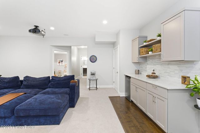 10804 Jimson St, Prospect, KY 40059