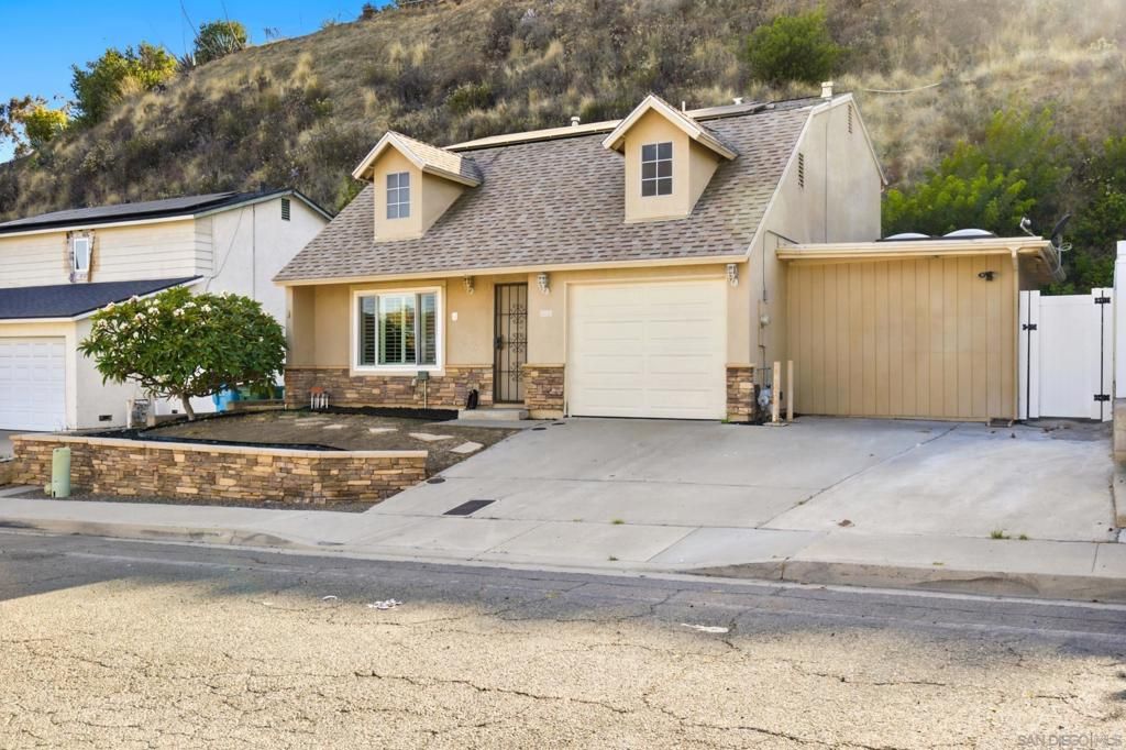 1880 Hanford Dr, San Diego, CA 92111 — photo 5