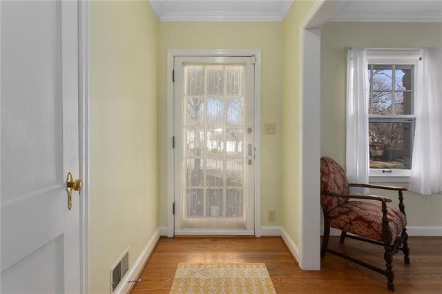 1954 Lake Terrace, Independence, MO 64055