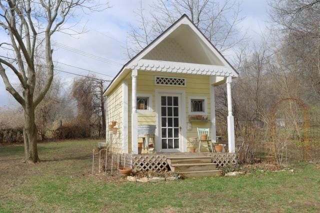 1954 Lake Terrace, Independence, MO 64055