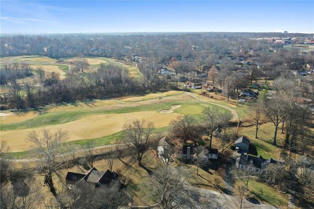 1954 Lake Terrace, Independence, MO 64055