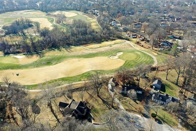 1954 Lake Terrace, Independence, MO 64055