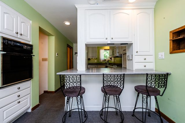 1595 Alex Path, Stevensville, MI 49127