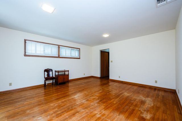 1595 Alex Path, Stevensville, MI 49127