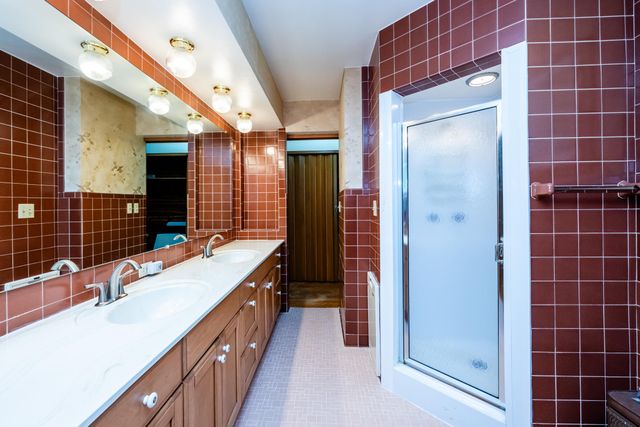 1595 Alex Path, Stevensville, MI 49127