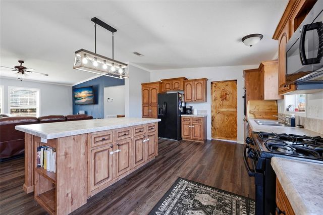 2400 NW 5TH STREET, Bell, FL 32619