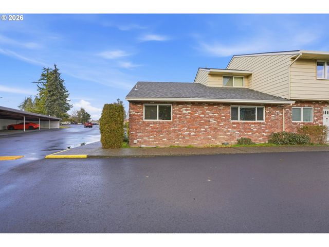 1830 Ne HOGAN Dr, Gresham, OR 97030