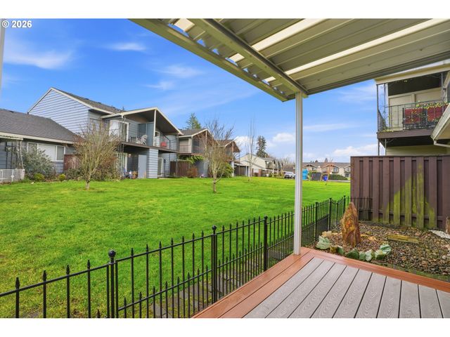 1830 Ne HOGAN Dr, Gresham, OR 97030