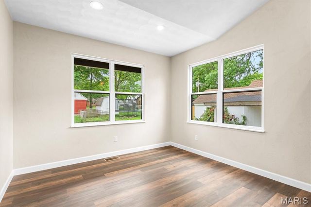 406 W Laurel Street, Millstadt, IL 62260