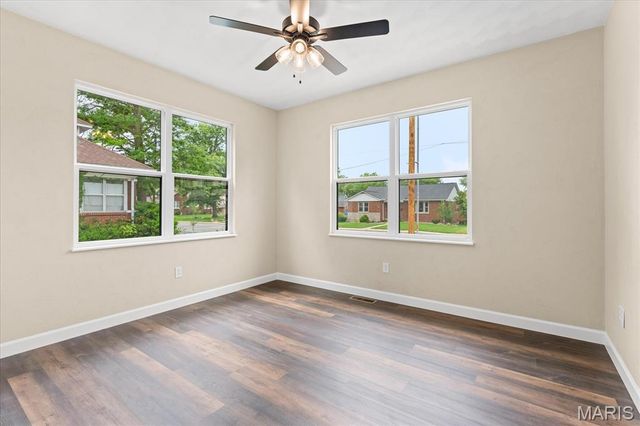 406 W Laurel Street, Millstadt, IL 62260