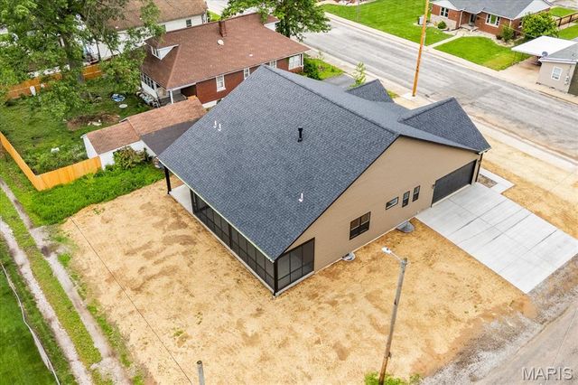 406 W Laurel Street, Millstadt, IL 62260