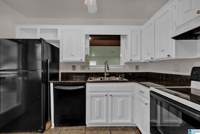 4742 SYLVANER LANE, Birmingham, AL 35244