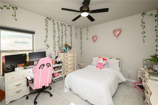 1402 Poza Rica Avenue, Harlingen, TX 78552