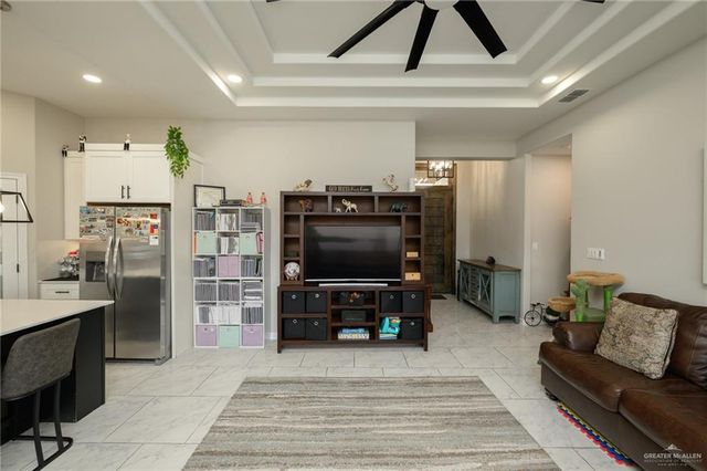 1402 Poza Rica Avenue, Harlingen, TX 78552