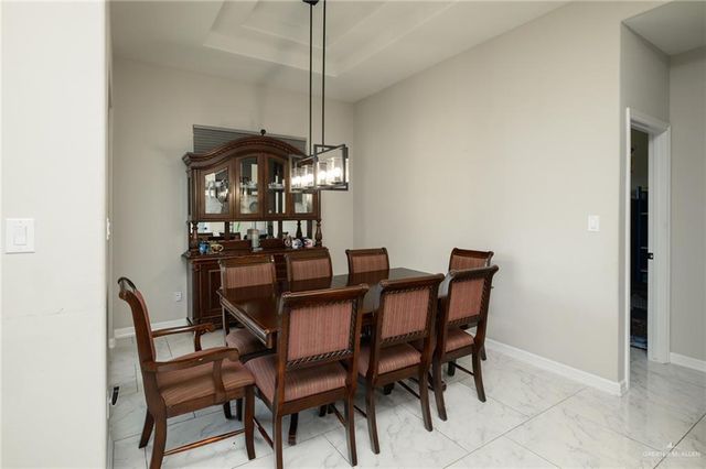 1402 Poza Rica Avenue, Harlingen, TX 78552