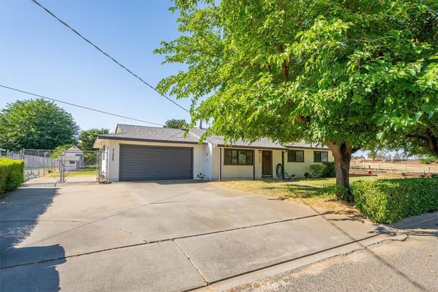 21999 Riverside Avenue, Red Bluff, CA 96080