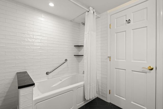 5 Martinwood Rd, Boston, MA 02130