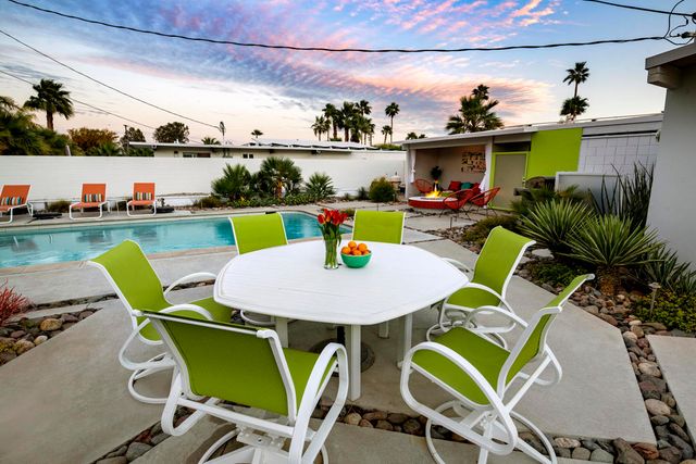 504 E Laurel Circle, Palm Springs, CA 92262