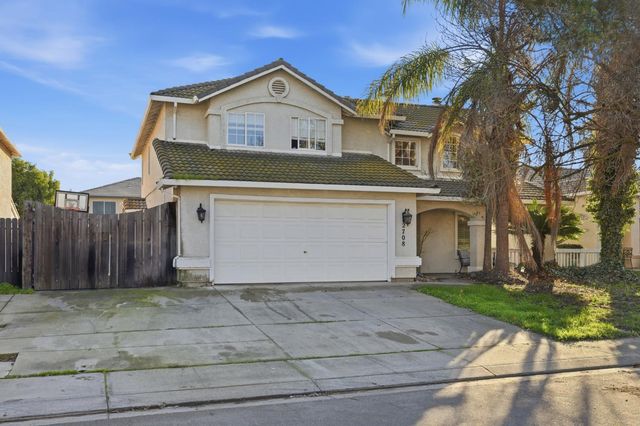 2708 Winged Foot Way, Modesto, CA 95355