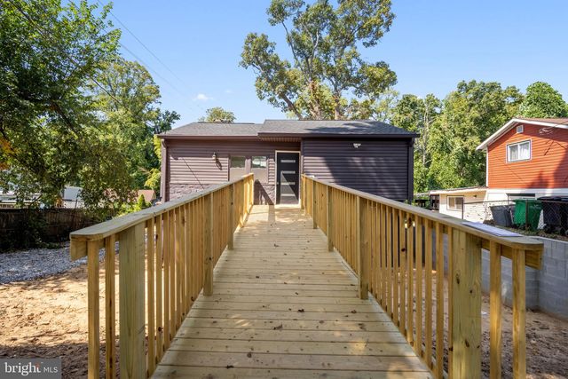 5800 66TH AVE, Riverdale, MD 20737