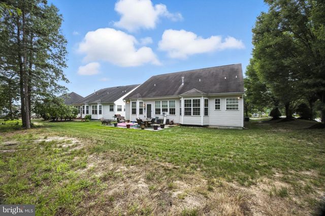 3 MELISSA DR, Sicklerville, NJ 08081