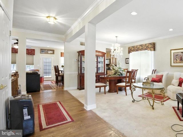 3 MELISSA DR, Sicklerville, NJ 08081