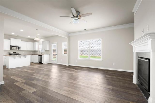 351 Crescent Woode Drive, Dallas, GA 30157