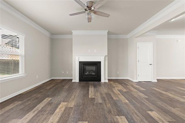 351 Crescent Woode Drive, Dallas, GA 30157