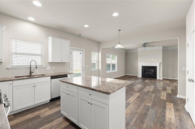 351 Crescent Woode Drive, Dallas, GA 30157