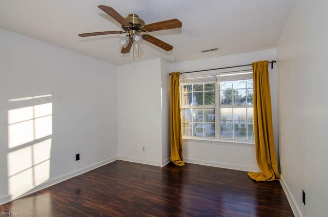 430 Delaware Ave Apt 210, Norfolk, VA 23508