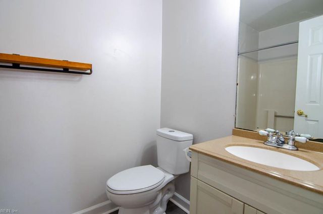 430 Delaware Ave Apt 210, Norfolk, VA 23508