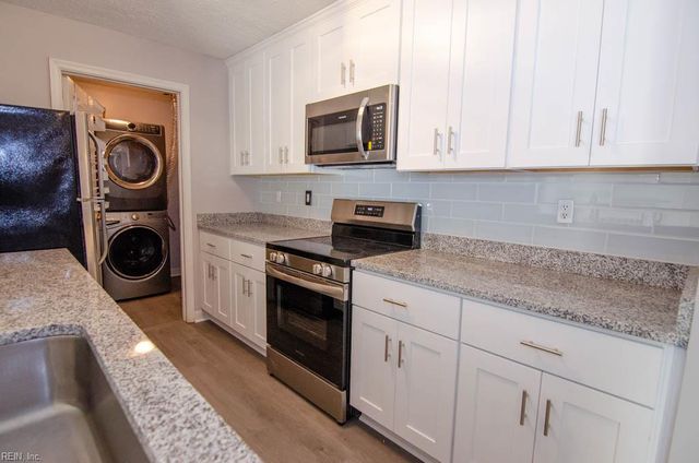 430 Delaware Ave Apt 210, Norfolk, VA 23508