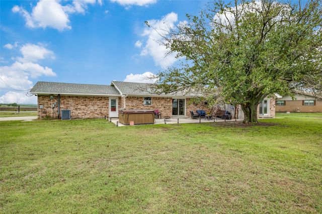 3396 County Road 302, Muenster, TX 76252