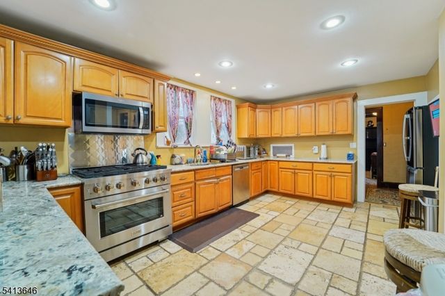 5 Overlook Ave, West Orange Twp., NJ 07052