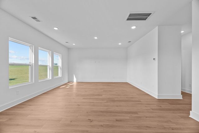 2958 Peaceful Valley Drive, Columbia, TN 38401