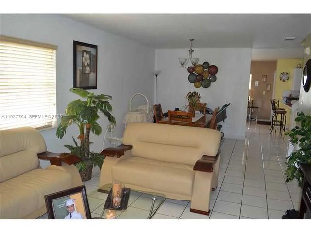 7132 SW 158th Path 0, Miami, FL 33193