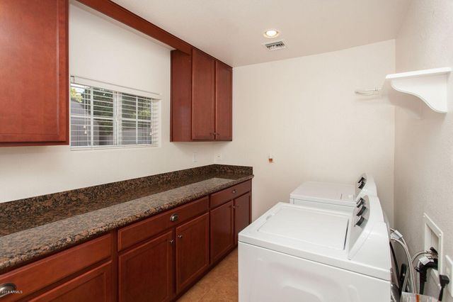 3228 W LISBON Lane, Phoenix, AZ 85053