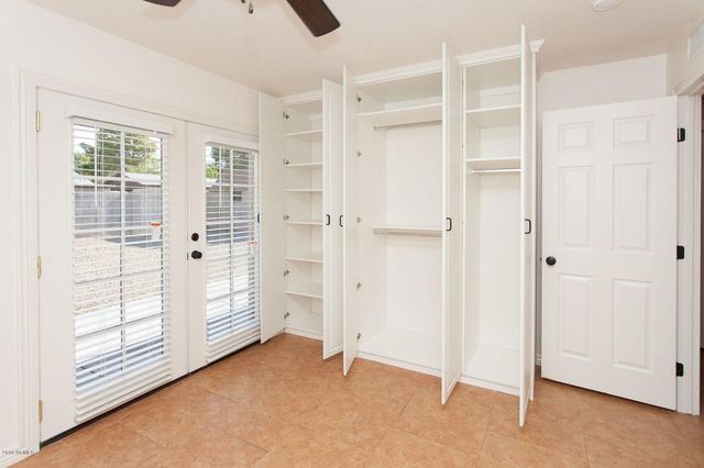 3228 W LISBON Lane, Phoenix, AZ 85053