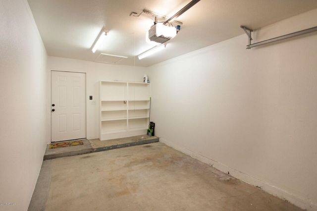 3228 W LISBON Lane, Phoenix, AZ 85053