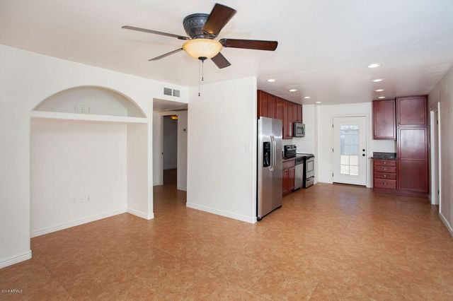 3228 W LISBON Lane, Phoenix, AZ 85053